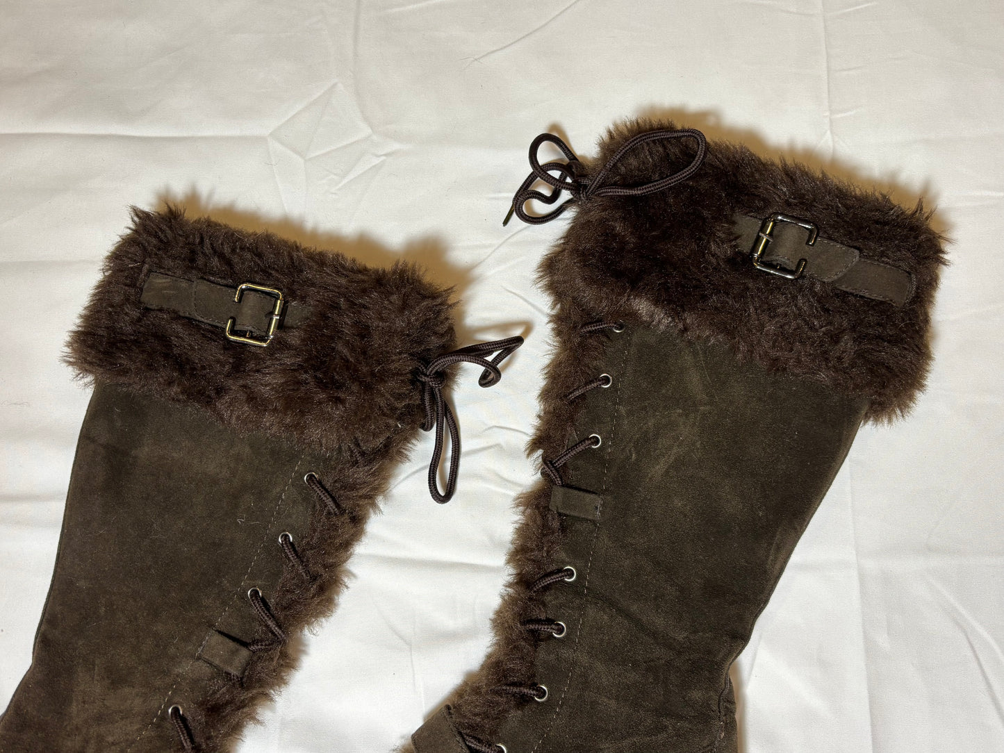 Breckelles Brown Fur Platform Boots - Size 6.5