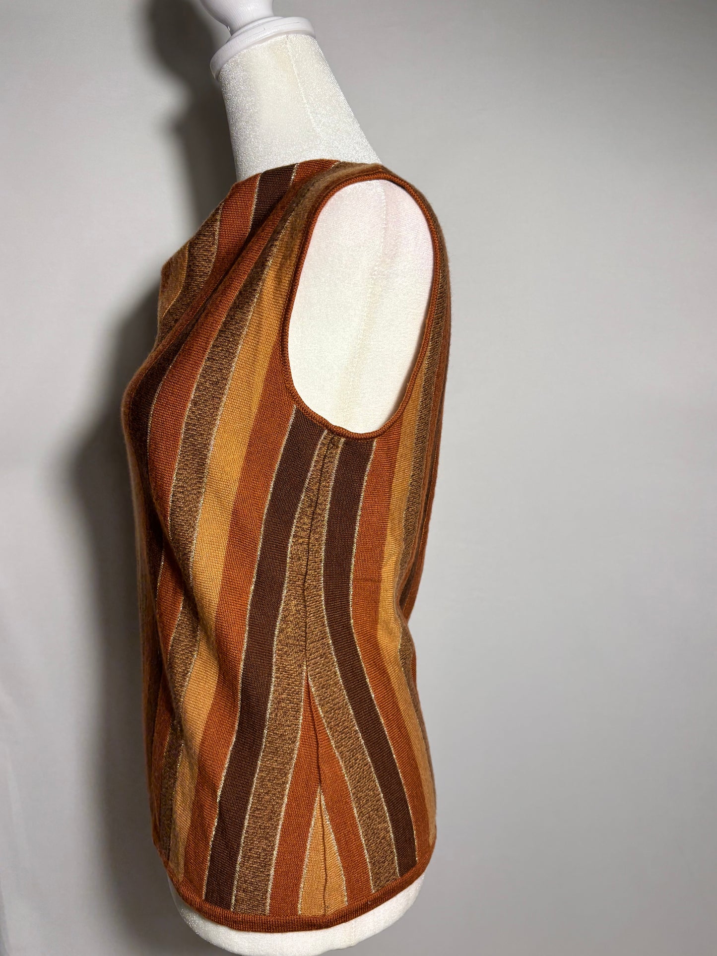 FINITY Vintage Sleeveless Top